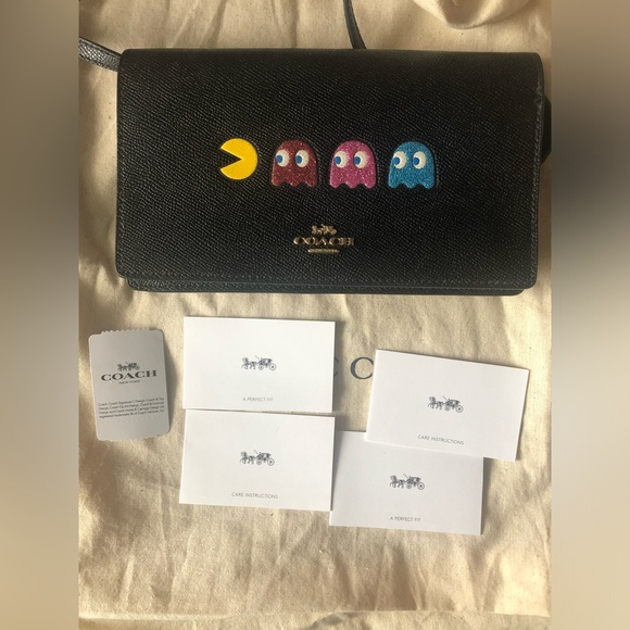 Coach x PAC MAN Purse Crossbody / Clutch Anna Bag - Picture 4 of 10